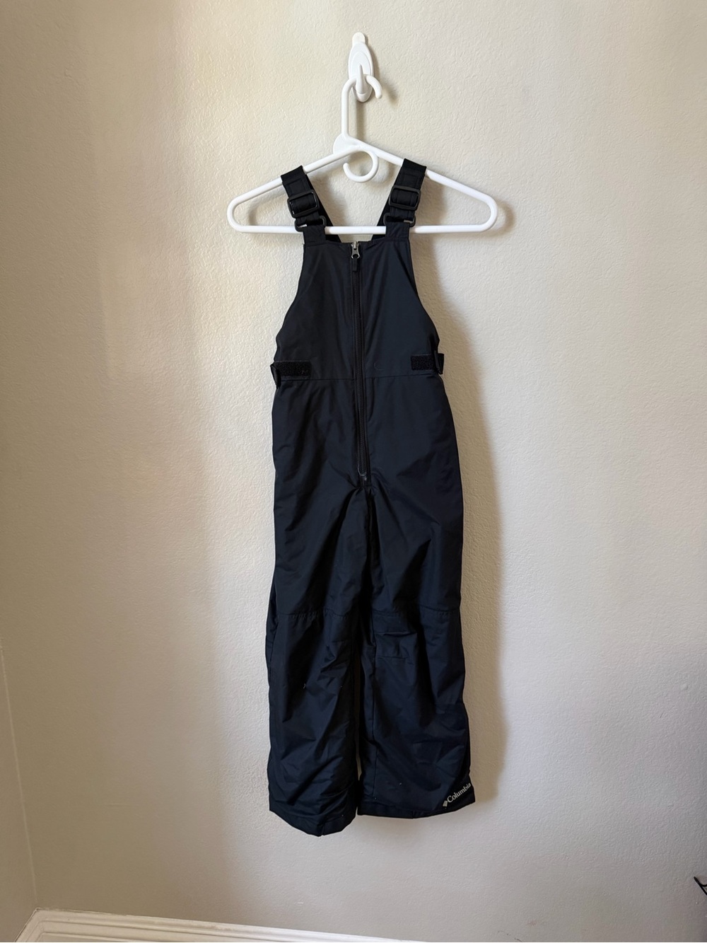 Columbia Youth Black Overall Snowpants- S (7/8)